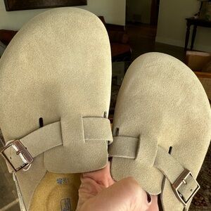 Birkenstock Boston Womens Clogs Mules Taupe